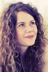 Imagen del autor Cora Reilly